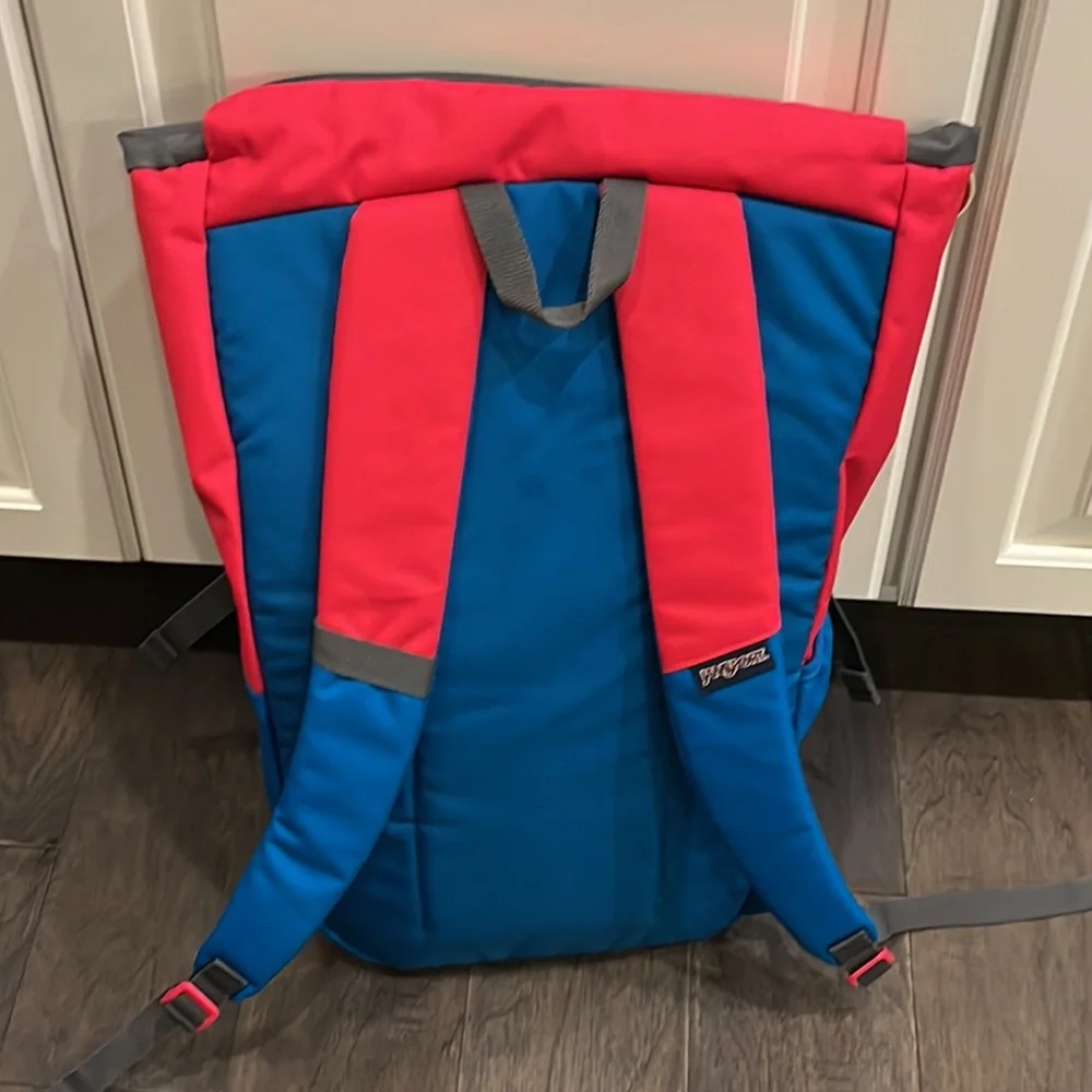 Jansport Pike Backpack bool bag new slalom red myko 1465 cubic inches 15” laptop